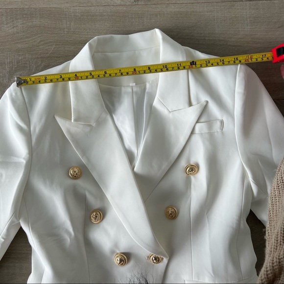 COPY - White double breasted Blazer - Picture 5 of 7